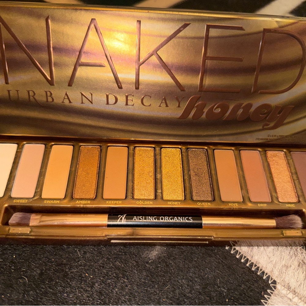 Urban Decay Honey Gold Eyeshadow Palette